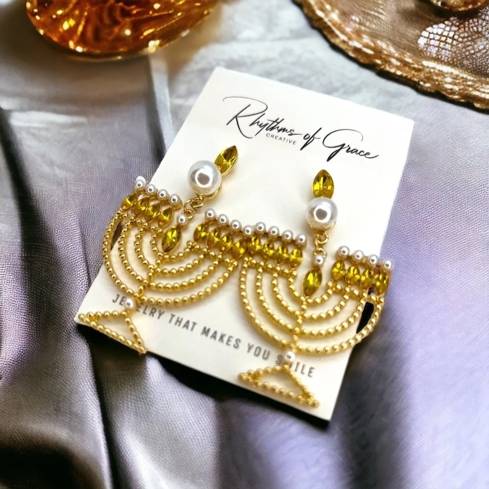 Shine Bright with Sparkling Menorah Earrings – Perfect for Hanukkah Celebrations